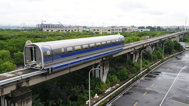 时速600公里高速磁浮试验样车在同济大学嘉定校区磁浮试验线上成功试跑 时速600公里高速磁浮试验样车在同济大学嘉定校区磁浮试验线上成功试跑