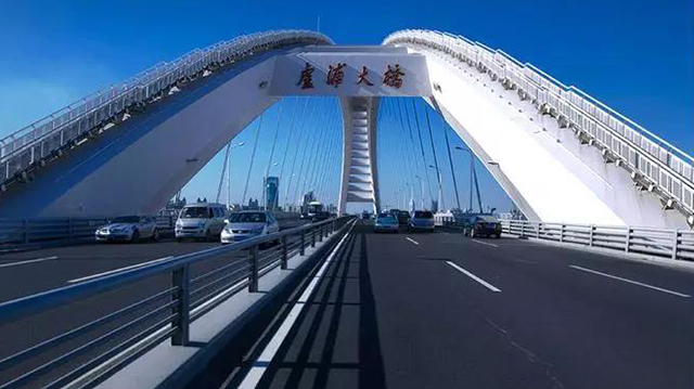 长虹飞架浦江,路网疏密有致,“同济智慧”助推浦东开发驶上快车道(交通篇) 长虹飞架浦江,路网疏密有致,“同济智慧”助推浦东开发驶上快车道(交通篇)